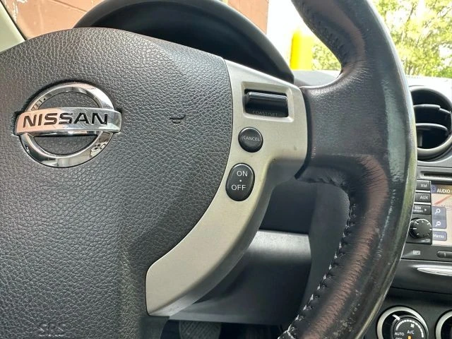 2011 Nissan Rogue - Image 15 of 21