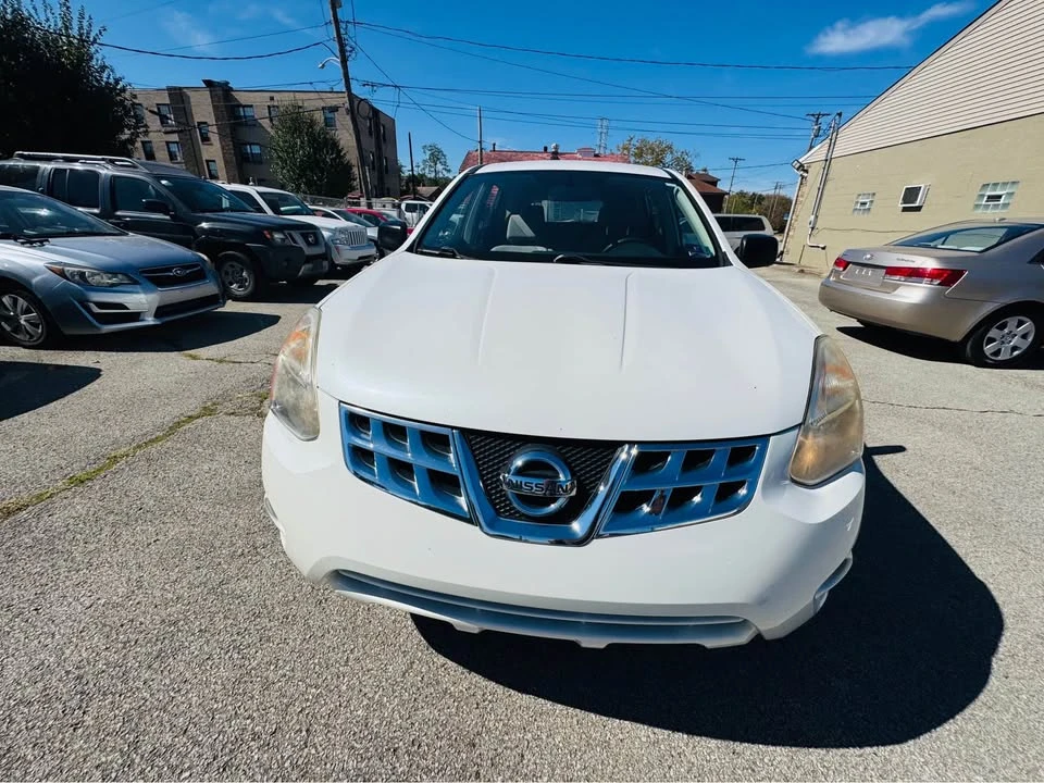 2011 Nissan Rogue - Image 4 of 18