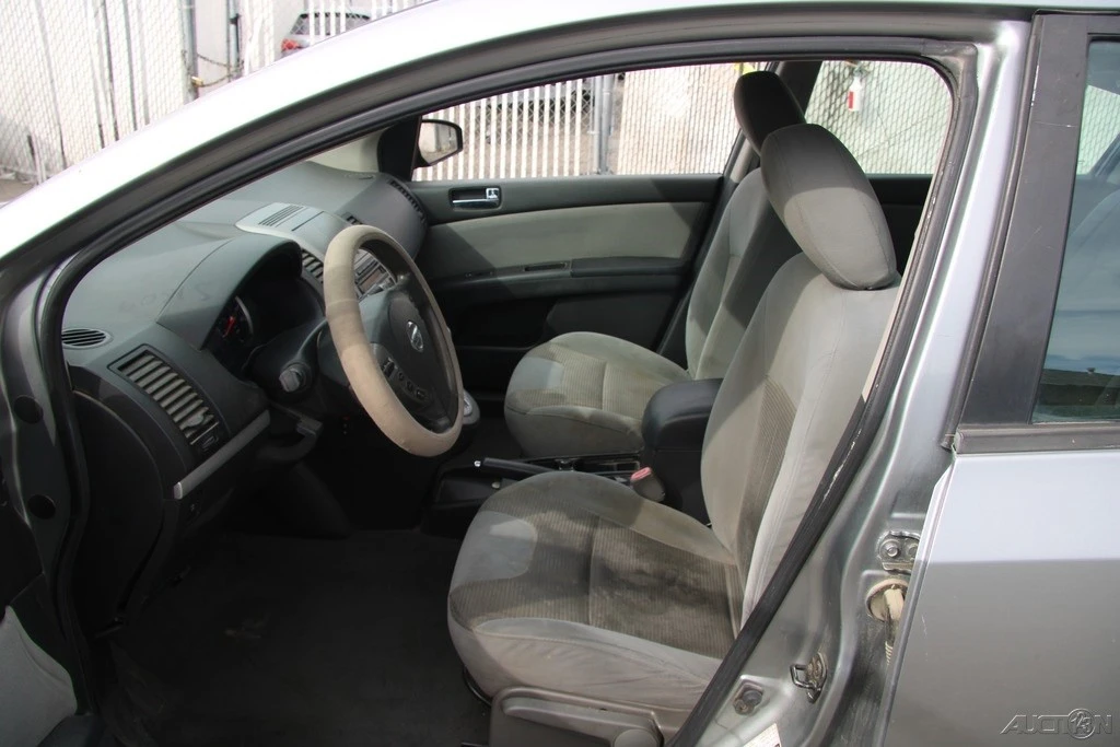 2011 Nissan Sentra 6th Gen - Image 14 of 21