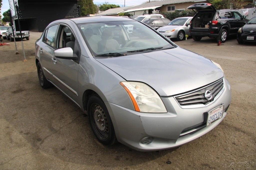 2011 Nissan Sentra 6th Gen - Image 10 of 21