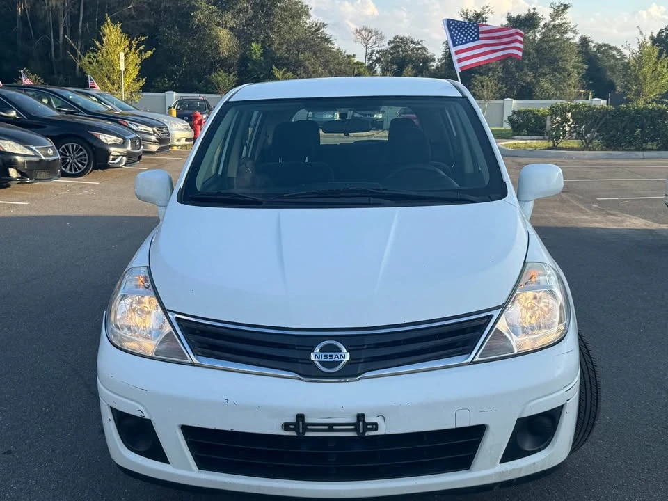2011 Nissan Versa - Image 2 of 16