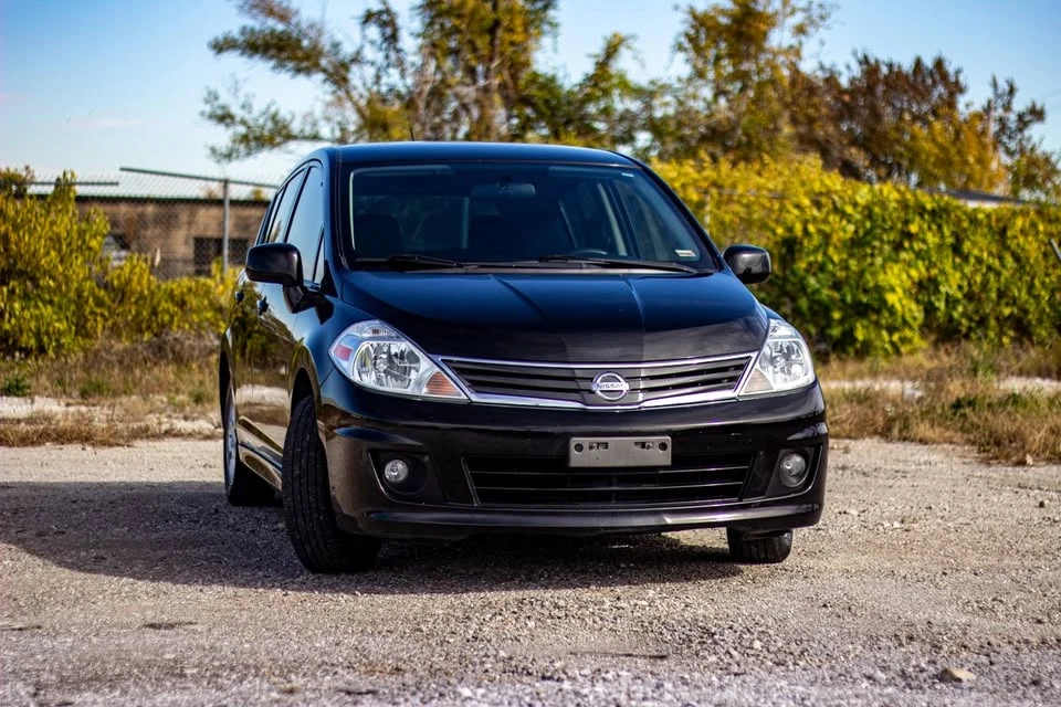2011 Nissan Versa - Image 16 of 16