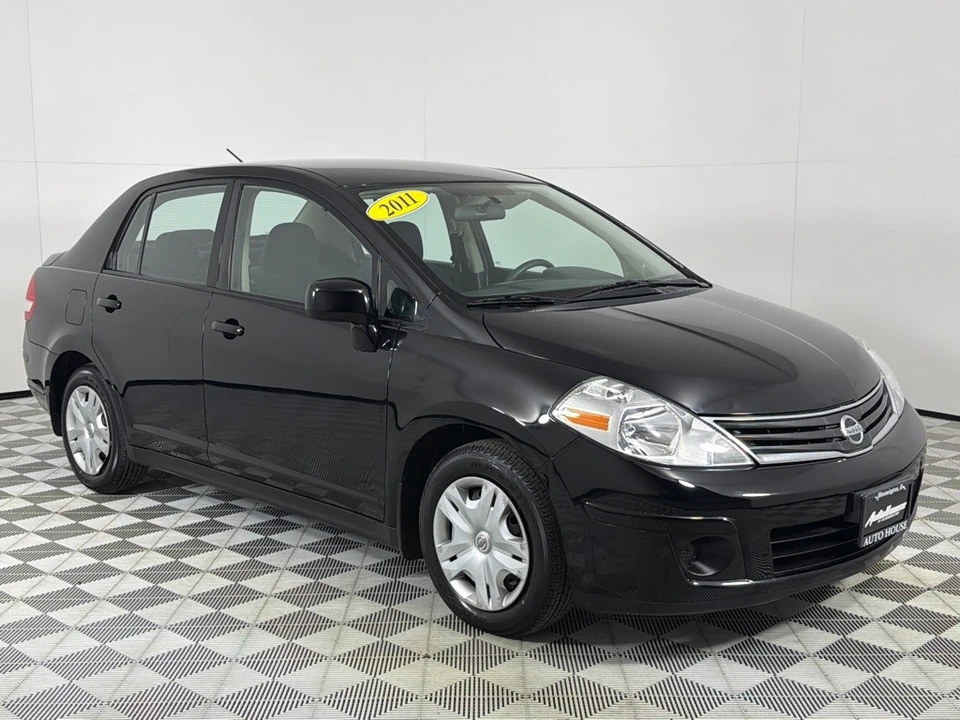 2011 Nissan Versa - Image 3 of 12