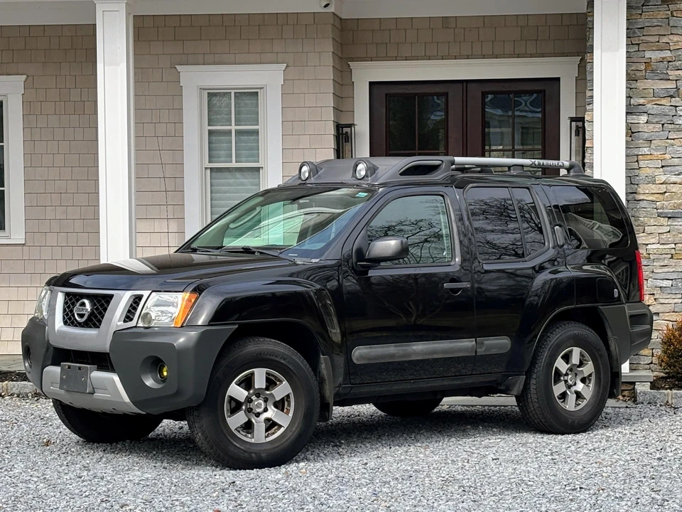 2011 Nissan Xterra 2nd Gen - Image 9 of 29