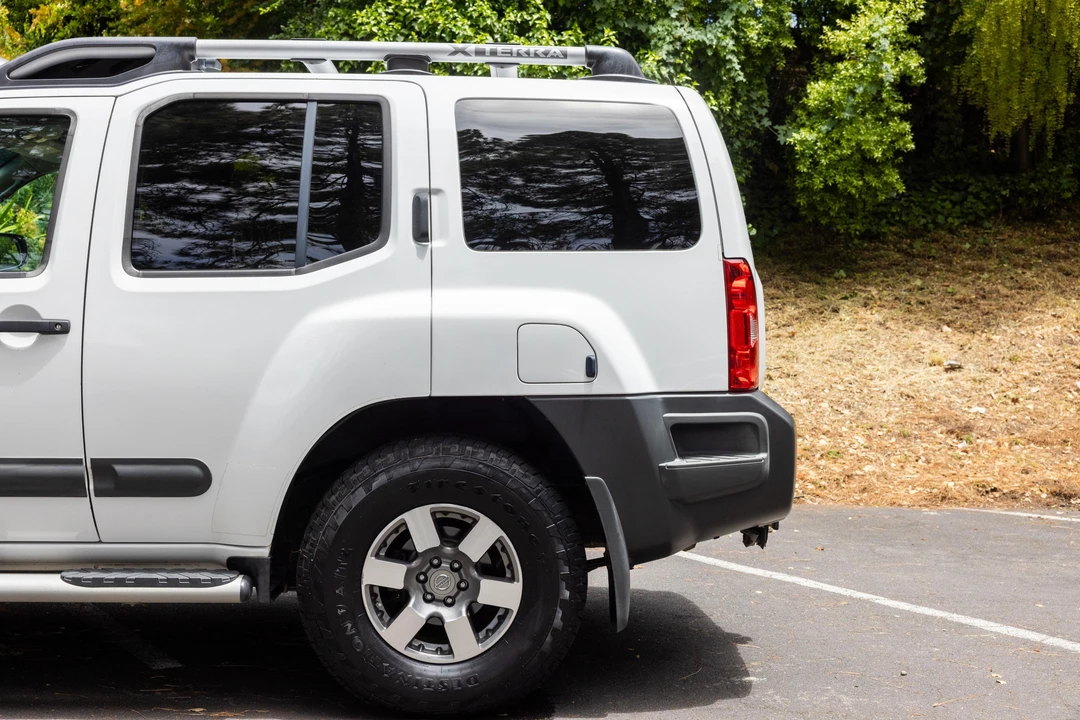 2011 Nissan Xterra 2nd Gen - Image 17 of 31