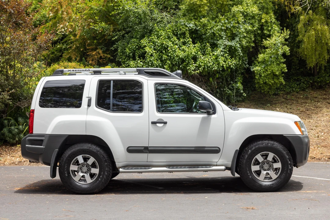 2011 Nissan Xterra 2nd Gen - Image 7 of 31