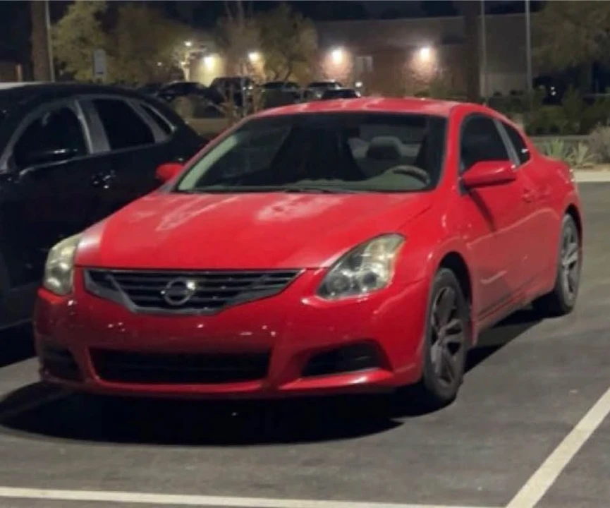 2011 Nissan Altima 4th Gen - Image 2 of 2