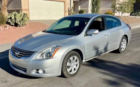 2011 Nissan Altima 4th Gen - Image 2 of 9