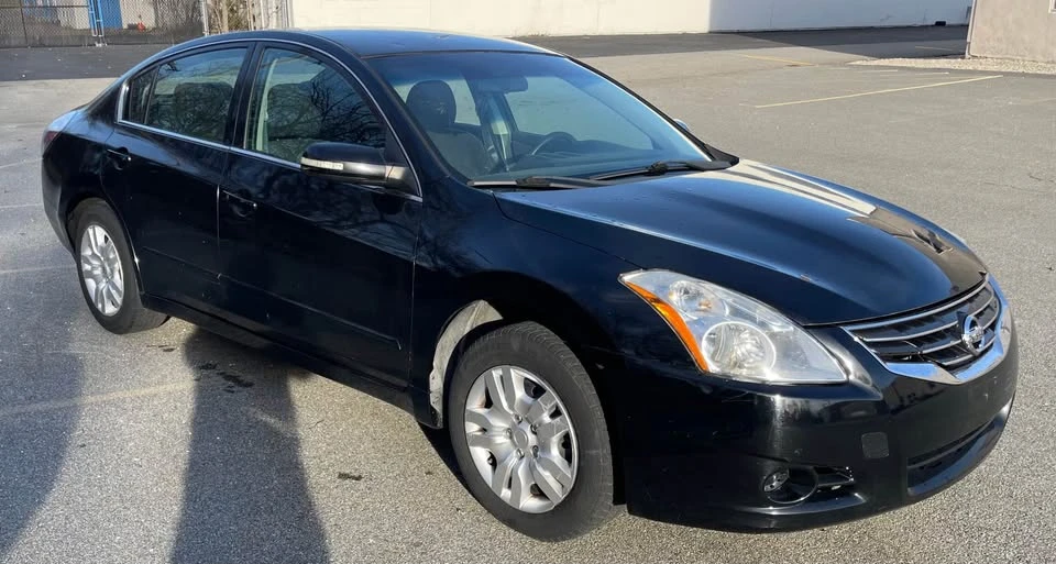 2011 Nissan Altima 4th Gen - Image 2 of 12