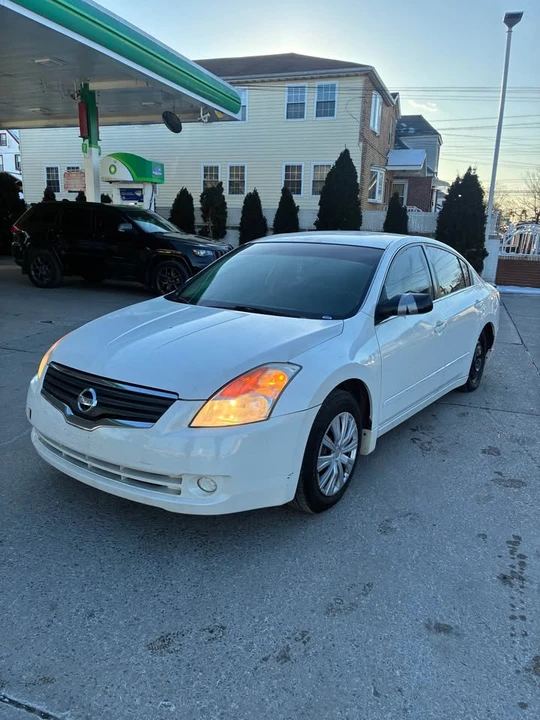 2011 Nissan Altima 4th Gen - Image 3 of 9