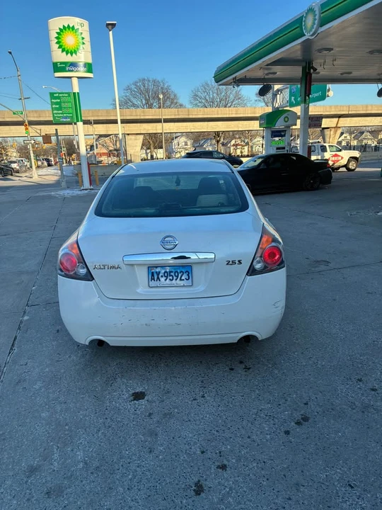 2011 Nissan Altima 4th Gen - Image 5 of 9