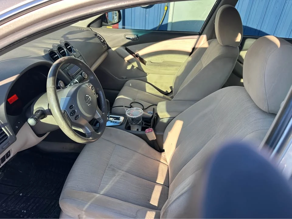 2011 Nissan Altima 4th Gen - Image 2 of 4