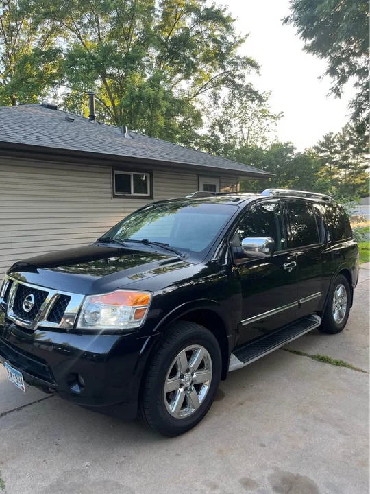 2011 Nissan Armada - Image 6 of 13