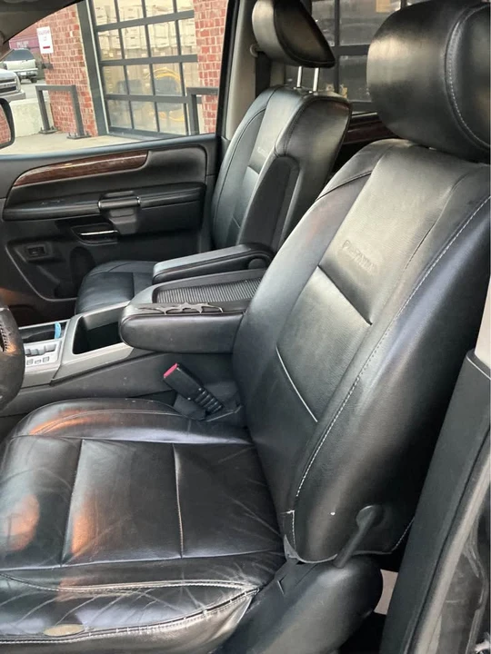 2011 Nissan Armada - Image 11 of 16