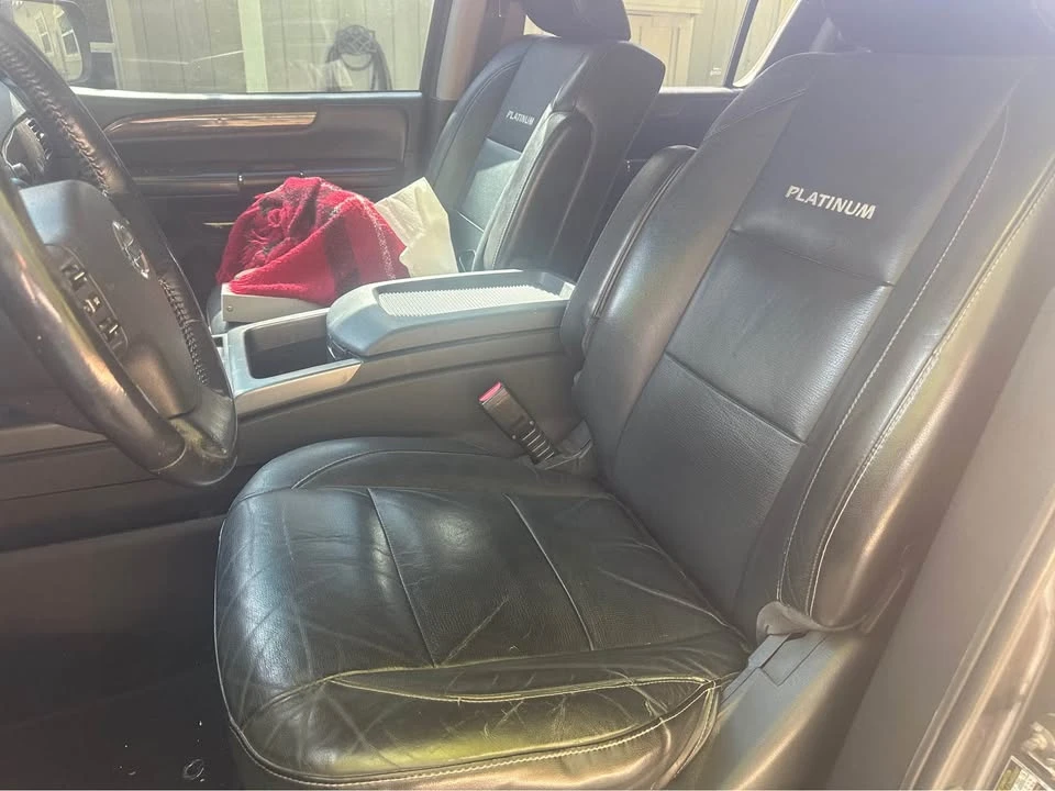 2011 Nissan Armada - Image 6 of 8