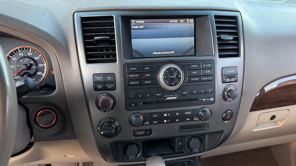 2011 Nissan Armada - Image 19 of 19