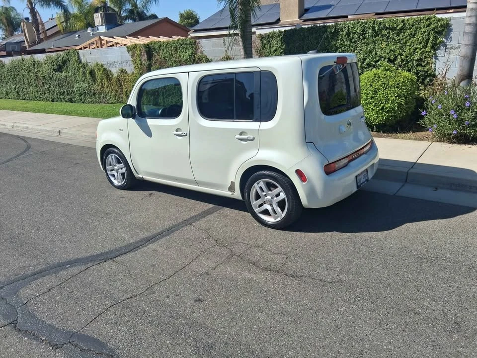2011 Nissan Cube - Image 12 of 14