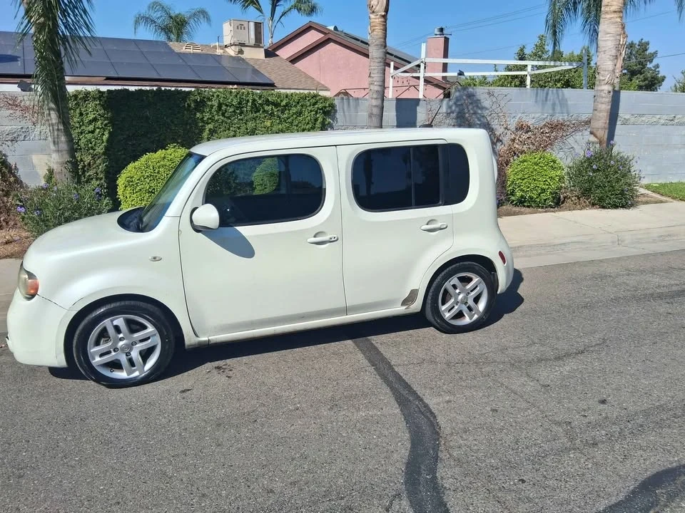 2011 Nissan Cube - Image 3 of 12