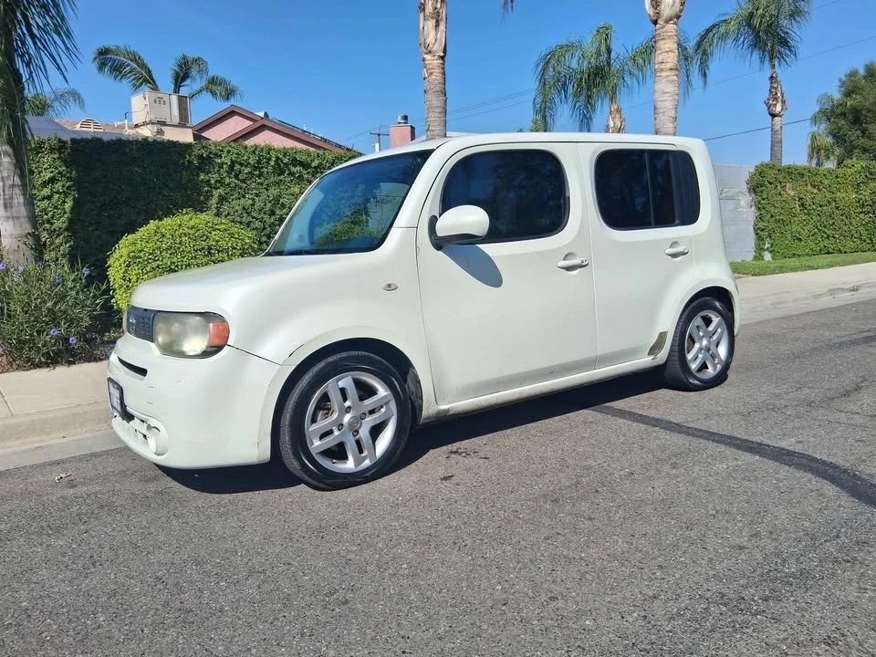 2011 Nissan Cube - Image 8 of 12