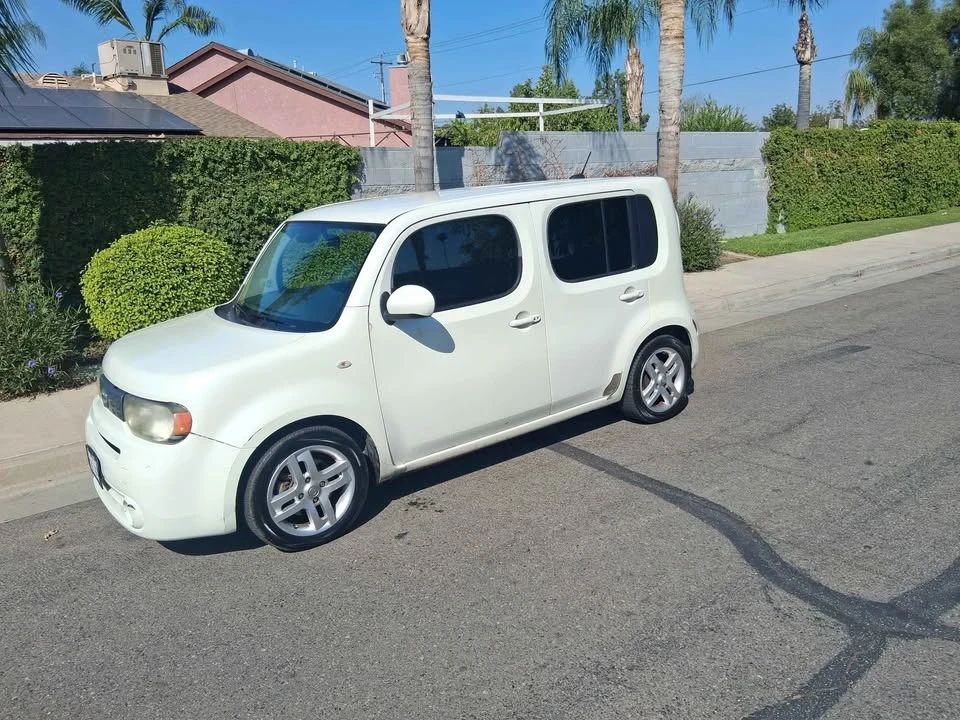 2011 Nissan Cube - Image 6 of 12