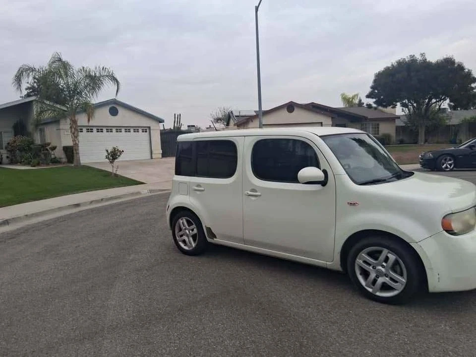 2011 Nissan Cube - Image 9 of 18