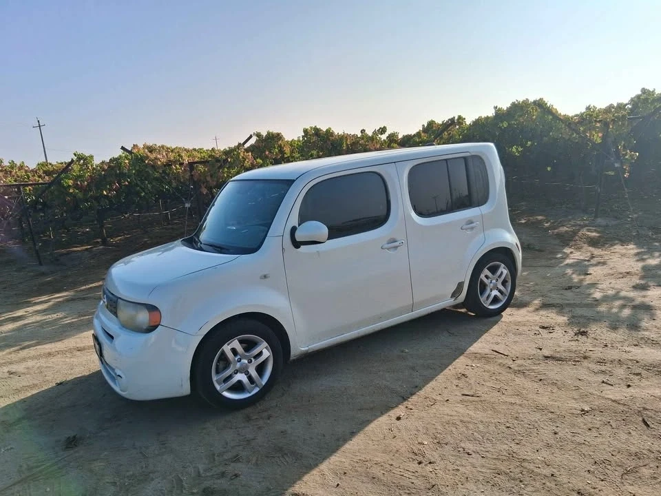 2011 Nissan Cube - Image 4 of 18