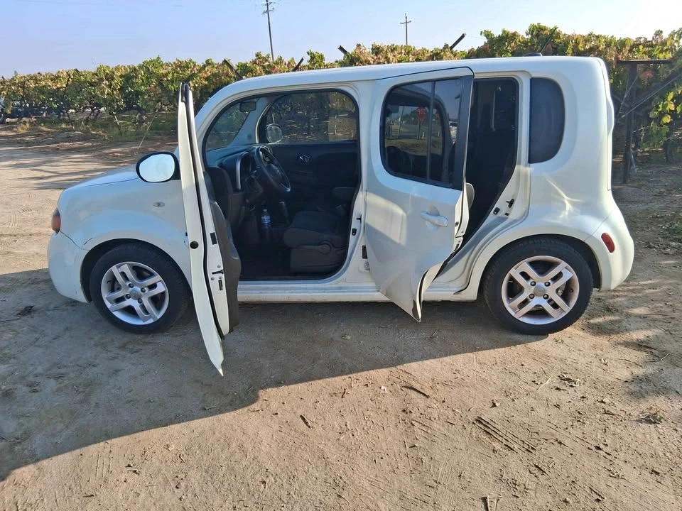 2011 Nissan Cube - Image 16 of 18