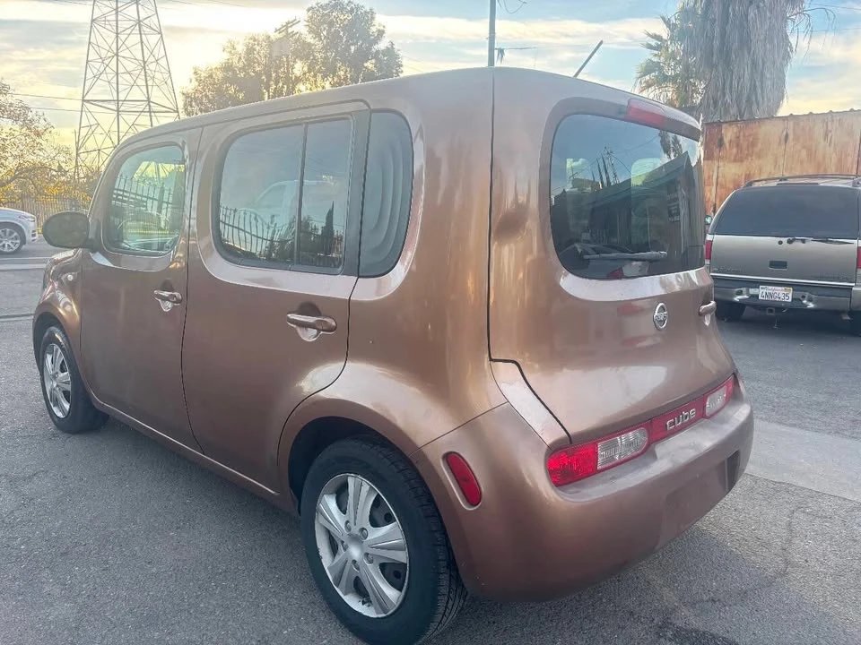 2011 Nissan Cube - Image 5 of 19
