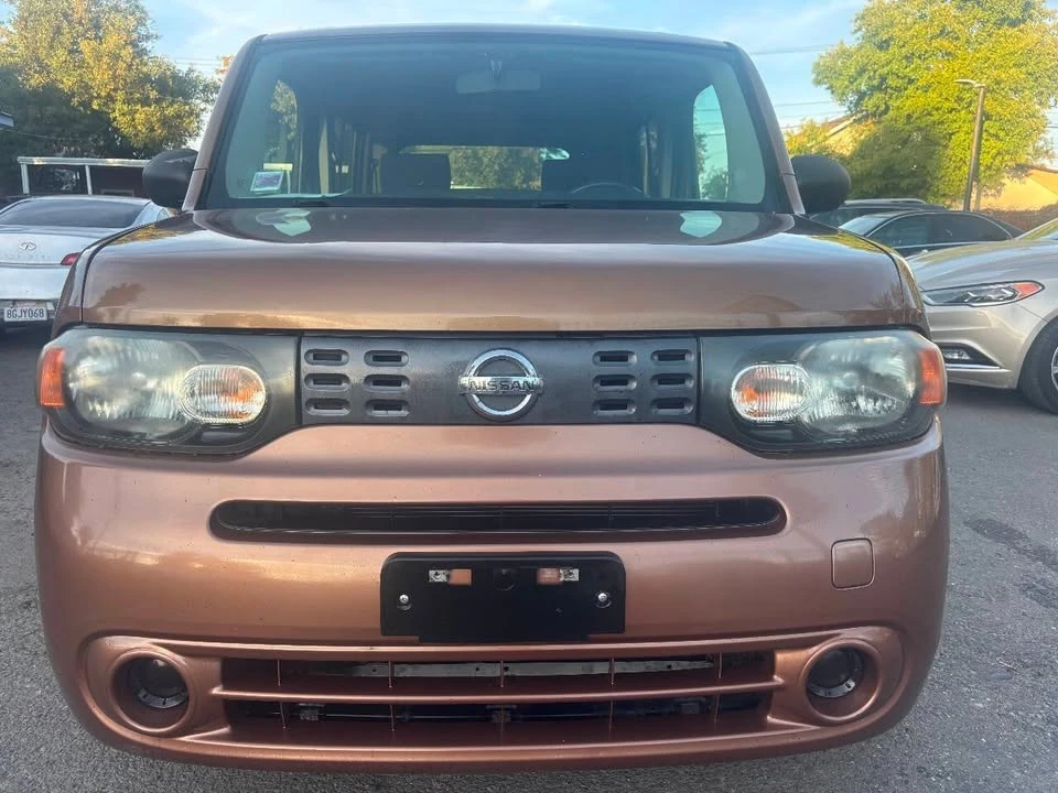 2011 Nissan Cube - Image 2 of 19