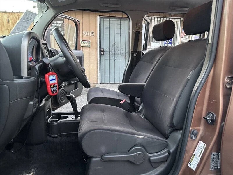 2011 Nissan Cube - Image 15 of 19