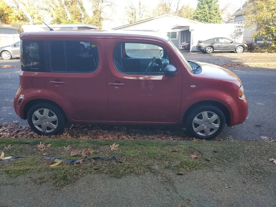 2011 Nissan Cube - Image 4 of 8