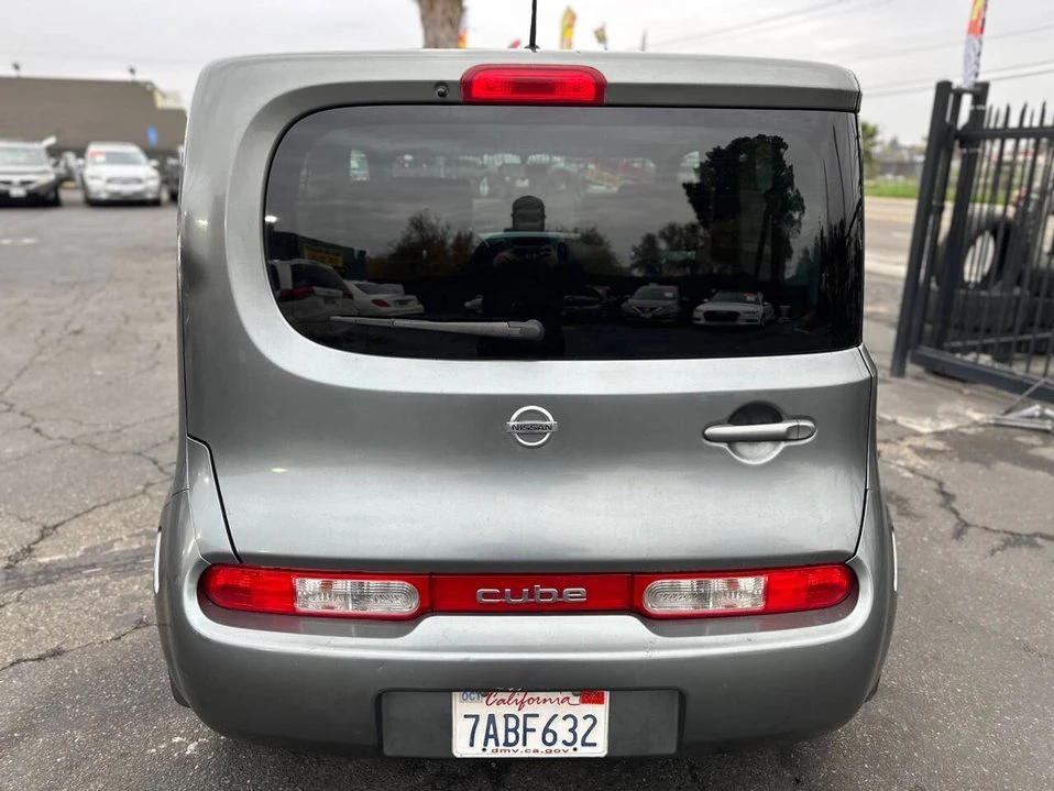 2011 Nissan Cube - Image 5 of 20