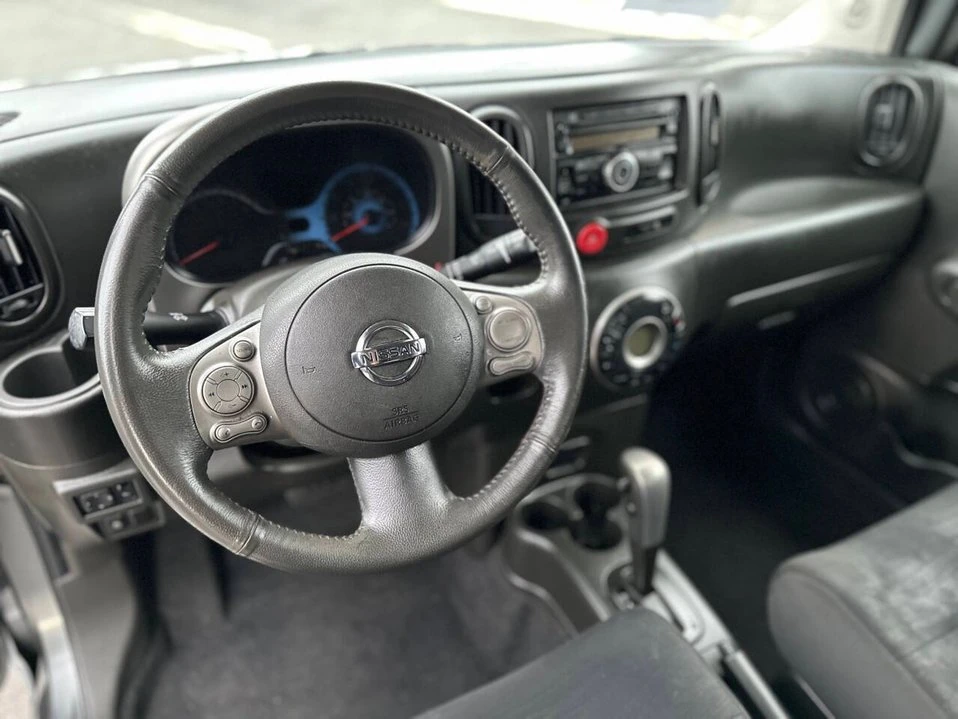 2011 Nissan Cube - Image 10 of 20