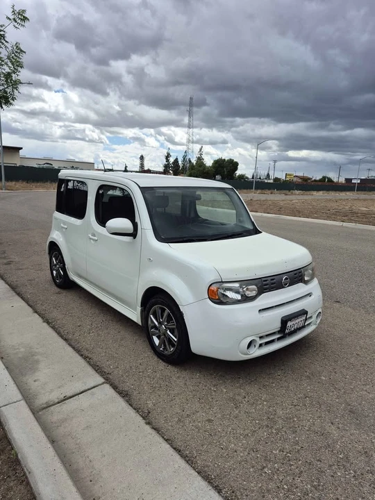 2011 Nissan Cube - Image 3 of 10