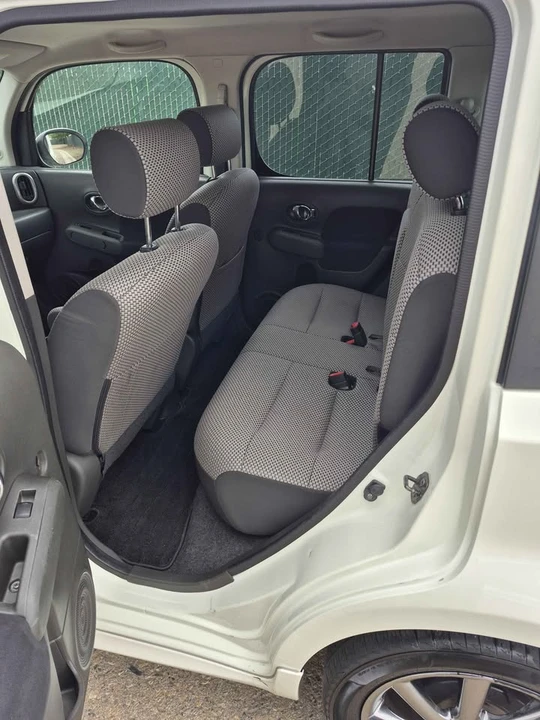 2011 Nissan Cube - Image 4 of 10