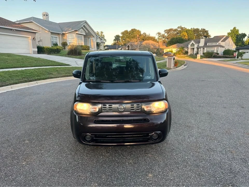 2011 Nissan Cube - Image 2 of 18