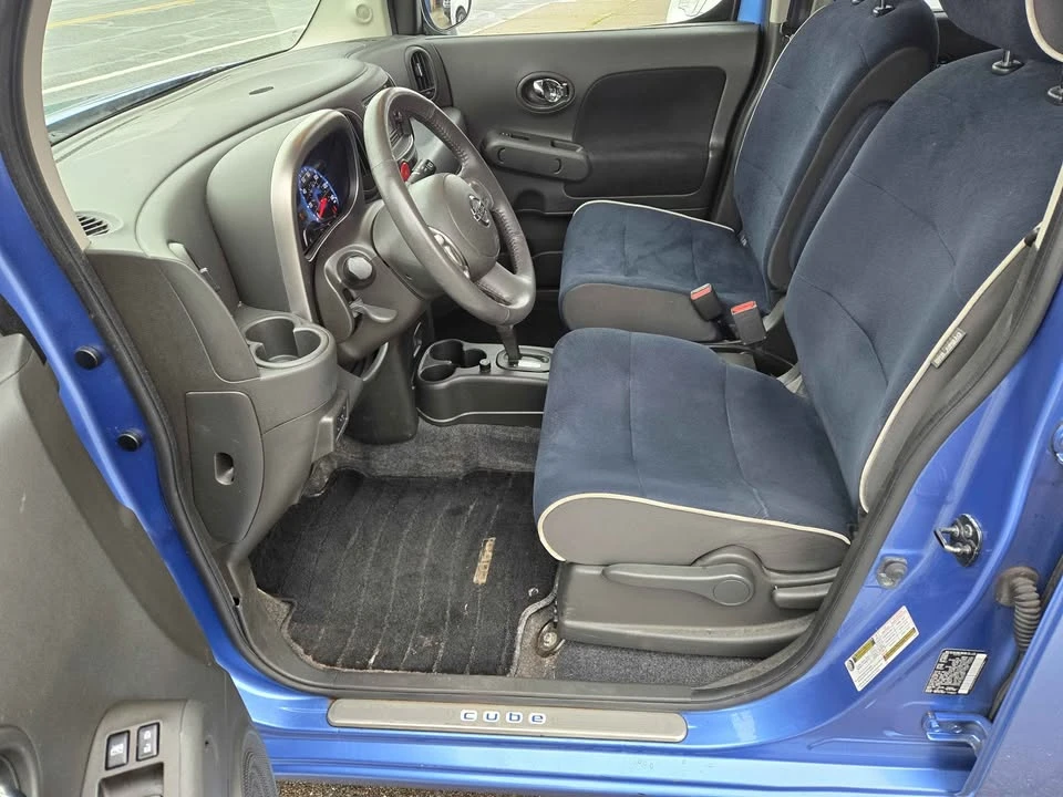 2011 Nissan Cube - Image 5 of 8