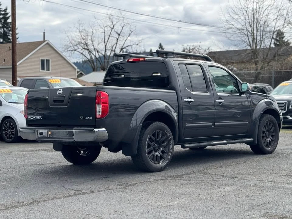 2011 Nissan Frontier 2nd Gen - Image 4 of 18