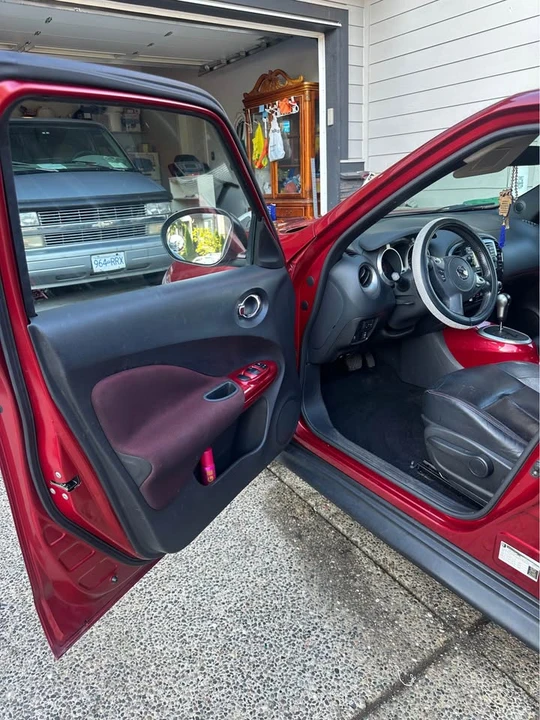 2011 Nissan Juke - Image 5 of 10