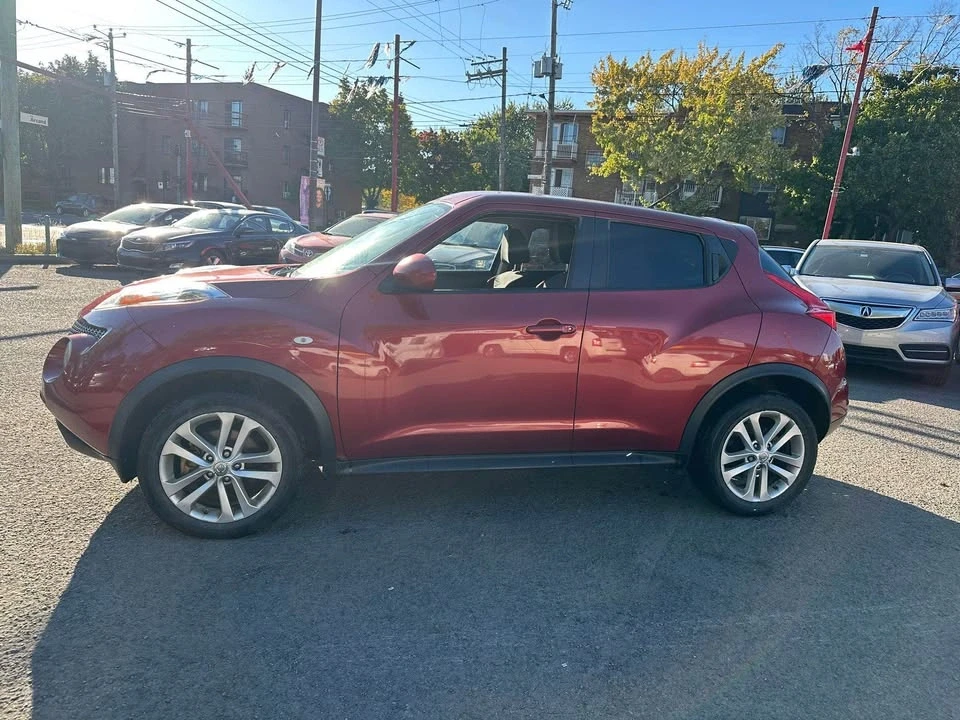 2011 Nissan Juke - Image 2 of 9