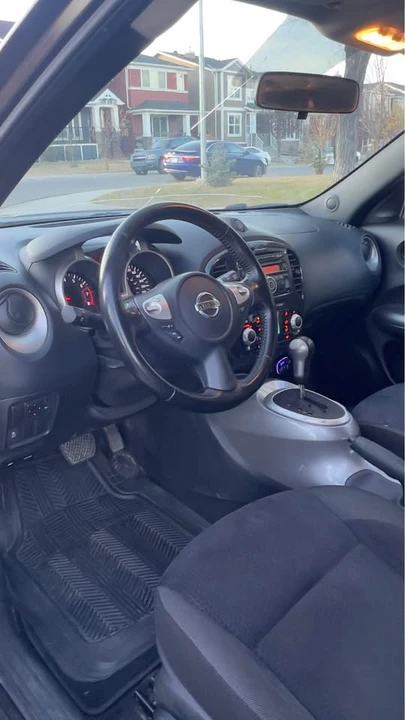 2011 Nissan Juke - Image 6 of 11