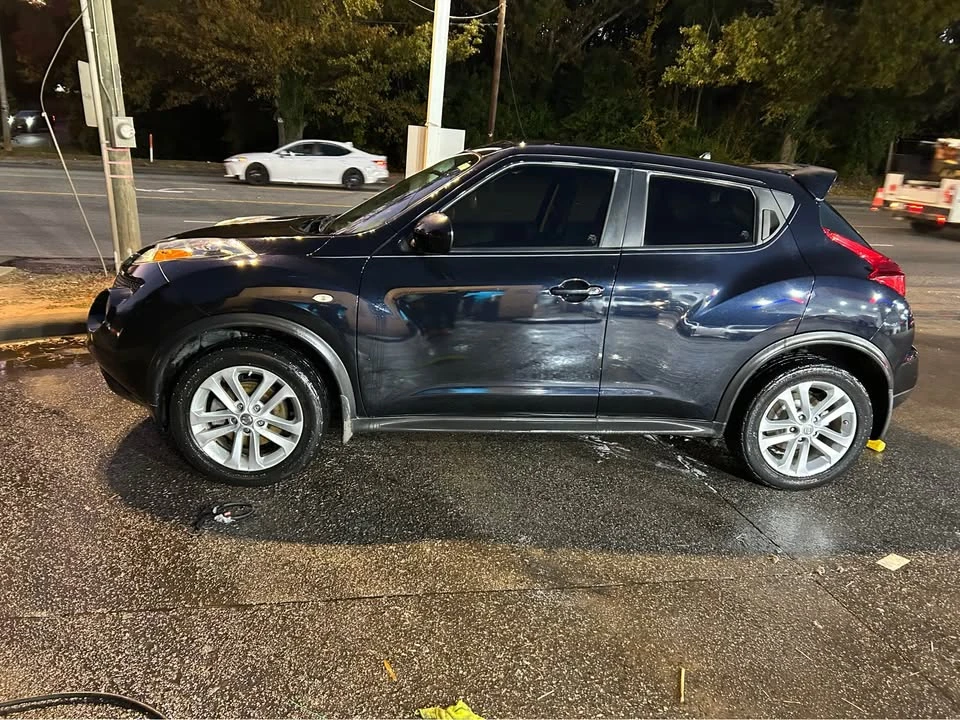 2011 Nissan Juke - Image 4 of 11