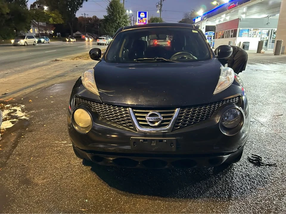 2011 Nissan Juke - Image 3 of 11