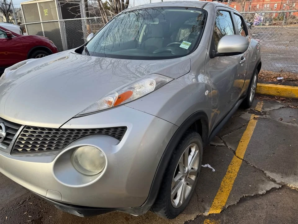 2011 Nissan Juke - Image 2 of 10