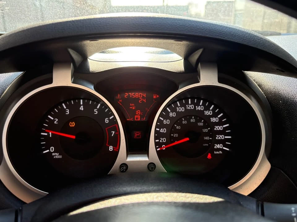2011 Nissan Juke - Image 6 of 8