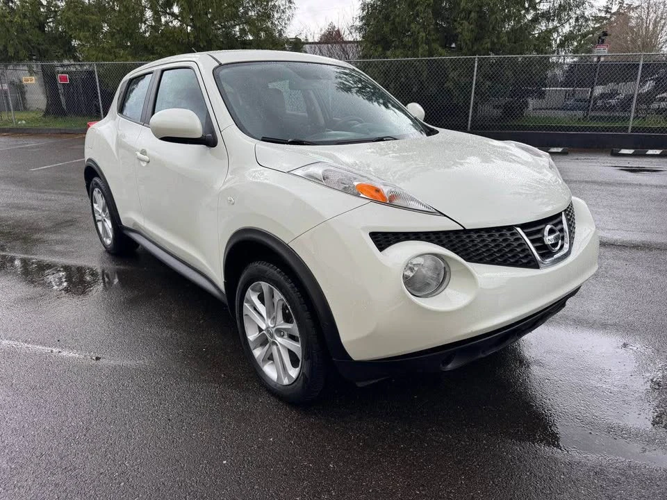 2011 Nissan Juke - Image 3 of 15