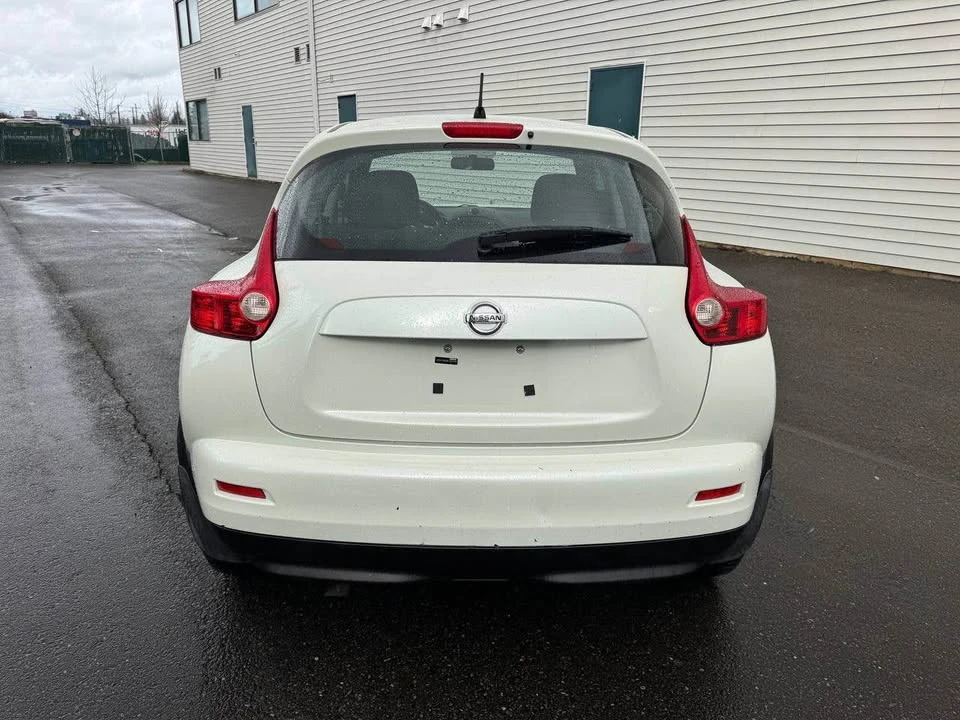 2011 Nissan Juke - Image 7 of 15