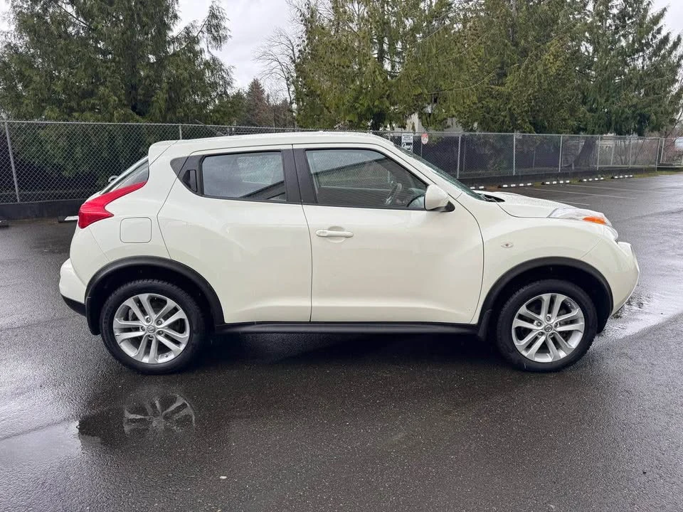 2011 Nissan Juke - Image 5 of 15