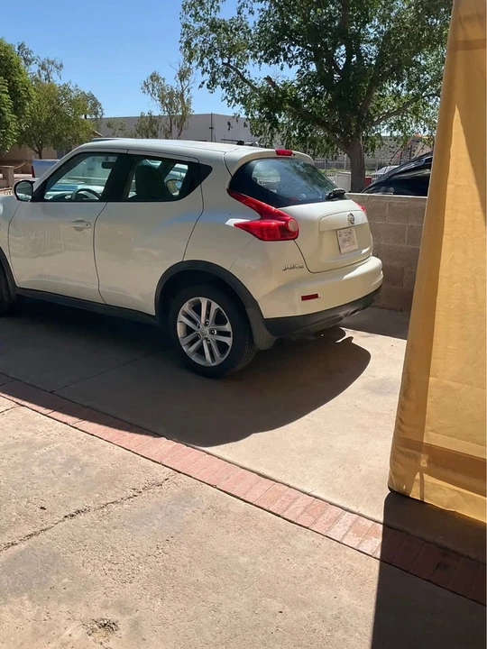 2011 Nissan Juke - Image 3 of 9