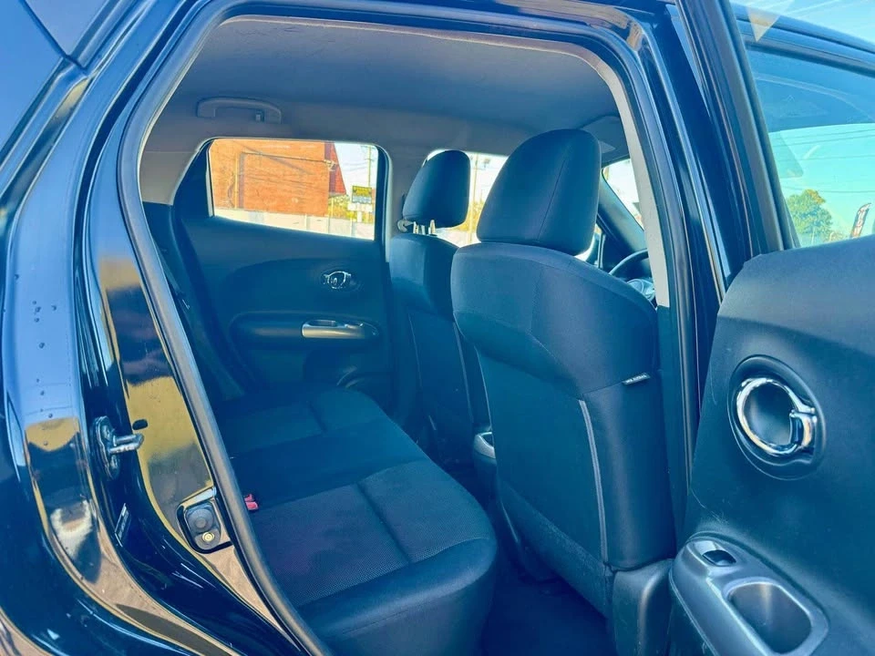 2011 Nissan Juke - Image 12 of 17